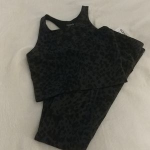 Old Navy Active wear outfits girls size 10 to 12